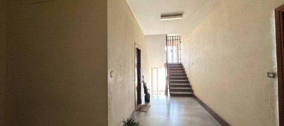 5 rooms Apartment in Turin, Italy No. 230320 16