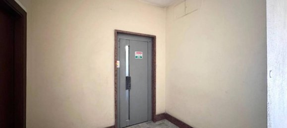 5 rooms Apartment in Turin, Italy No. 230320 15