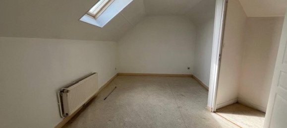 3 Schlafzimmer Haus in Hirson, France, Nr. 65267 5