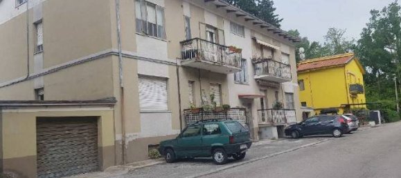 4 Schlafzimmer Wohnung in Tolentino, Italy, Nr. 95251 9
