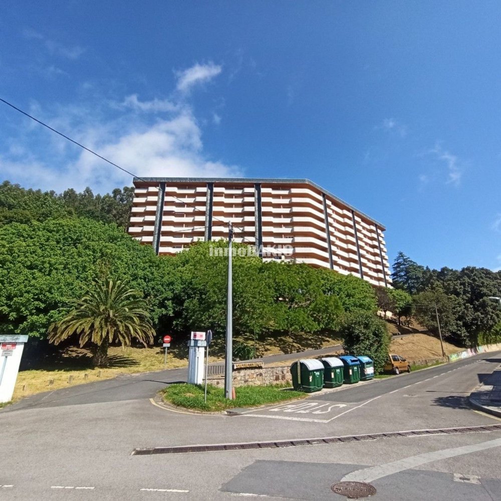  مرآب في Basque Autonomous Community, Spain 12متر مربع رقم 211692