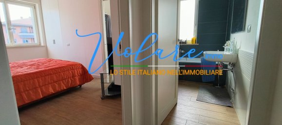 3 rooms Apartment in Rome, Italy No. 8679 18