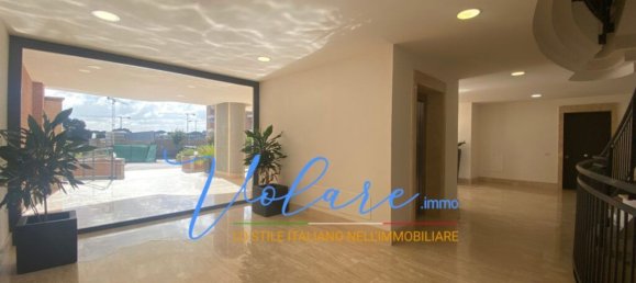 3 rooms Apartment in Rome, Italy No. 8679 26