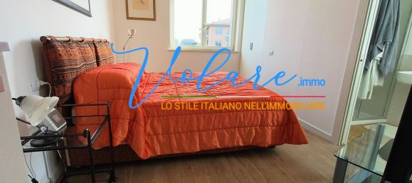 3 rooms Apartment in Rome, Italy No. 8679 19