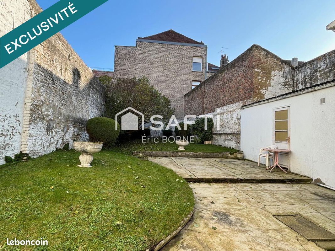 5 bedrooms House in Saint-Omer, France No. 157579