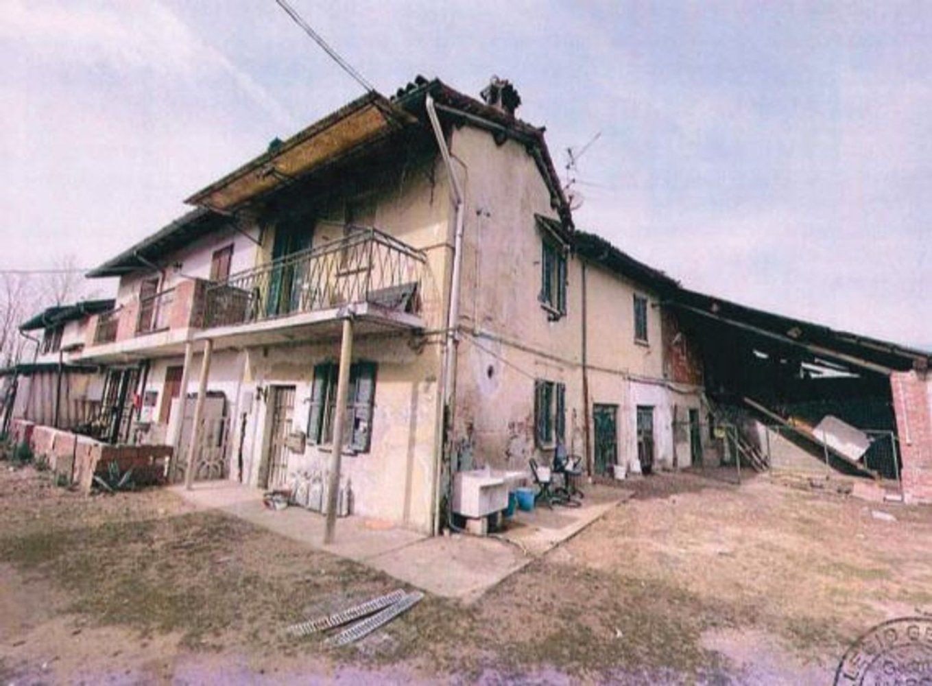 Villa de 3 habitaciónes en Garlasco, Italy No. 118181