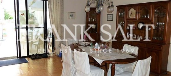 4 bedrooms Villa in Bahar ic-Caghaq, Malta No. 3282 13