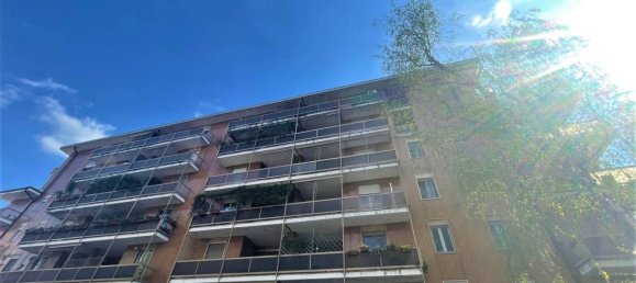 2 bedrooms Apartment in Novara, Italy No. 47130 13