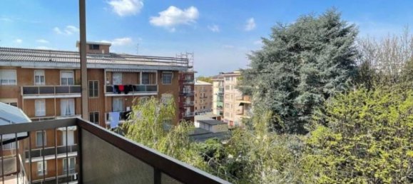 2 bedrooms Apartment in Novara, Italy No. 47130 12