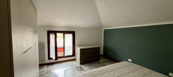 4-Zimmer Wohnung in Vicenza, Italy, Nr. 234398 9