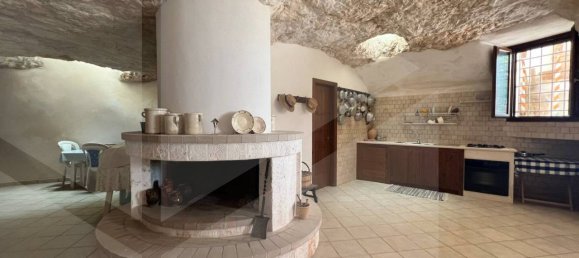 8-Zimmer Haus in Ostuni, Italy, Nr. 23791 23