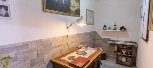 6 rooms House in Salsomaggiore Terme, Italy No. 251131 11