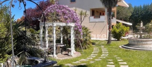 4 bedrooms Villa in Cappelle sul Tavo, Italy No. 339786 12