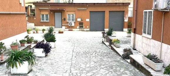 4 rooms Penthouse in Rome, Italy No. 197349 8