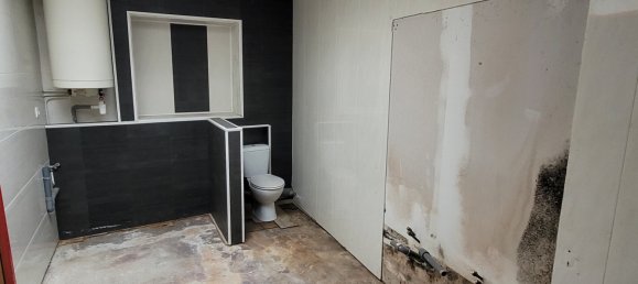 4 bedrooms Building in Wassy, France No. 95217 12