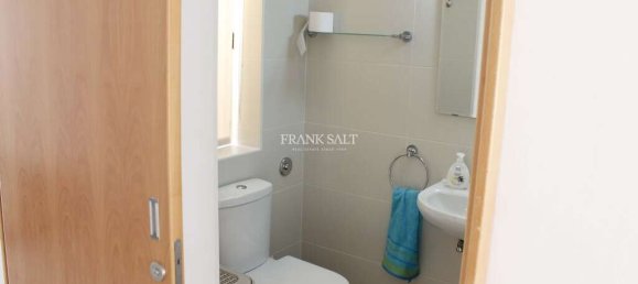 2 bedrooms Penthouse in Sliema, Malta No. 9156 8