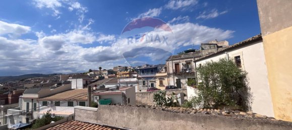 2 bedrooms House in Noto, Italy No. 292962 18