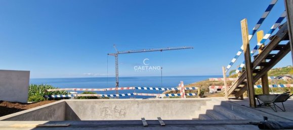 3 bedrooms Villa in Calheta, Portugal No. 141244 9
