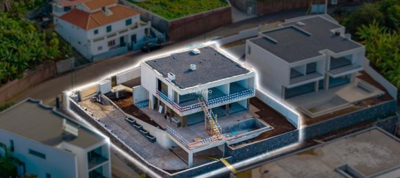 3 bedrooms Villa in Calheta, Portugal No. 141244 2