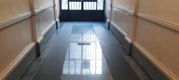 3 bedrooms Apartment in Turin, Italy No. 378889 3