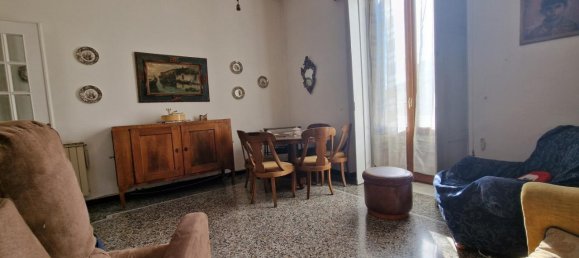 4 rooms Apartment in Genoa, Italy No. 107591 9