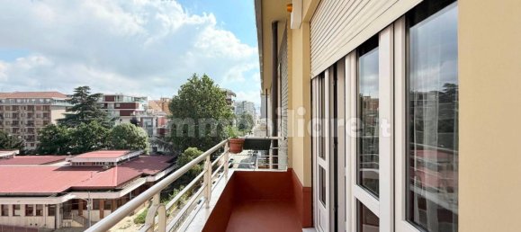 3 Schlafzimmer Wohnung in Turin, Italy, Nr. 337414 15