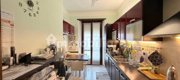 3 Schlafzimmer Wohnung in Turin, Italy, Nr. 337414 8