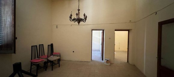 4 rooms Apartment in Certaldo, Italy No. 215311 2