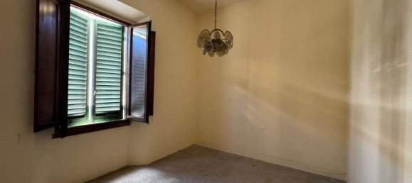 4 rooms Apartment in Certaldo, Italy No. 215311 3