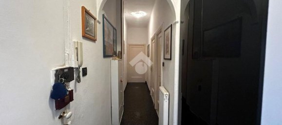 4 rooms Apartment in Genoa, Italy No. 310665 3
