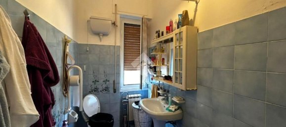 4 rooms Apartment in Genoa, Italy No. 310665 18