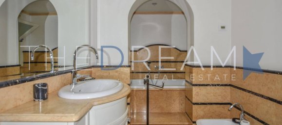 5 bedrooms Villa in Forte dei Marmi, Italy No. 35781 23