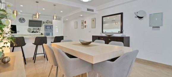 2 bedrooms Apartment in Benahavis, Spain No. 180649 5