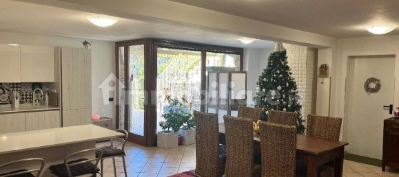 3 bedrooms Villa in Cenate Sopra, Italy No. 281352 17