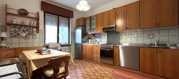 8 rooms Villa in Curno, Italy No. 7042 5