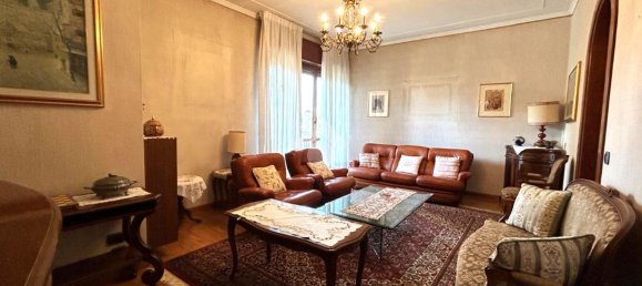 8 rooms Villa in Curno, Italy No. 7042 3