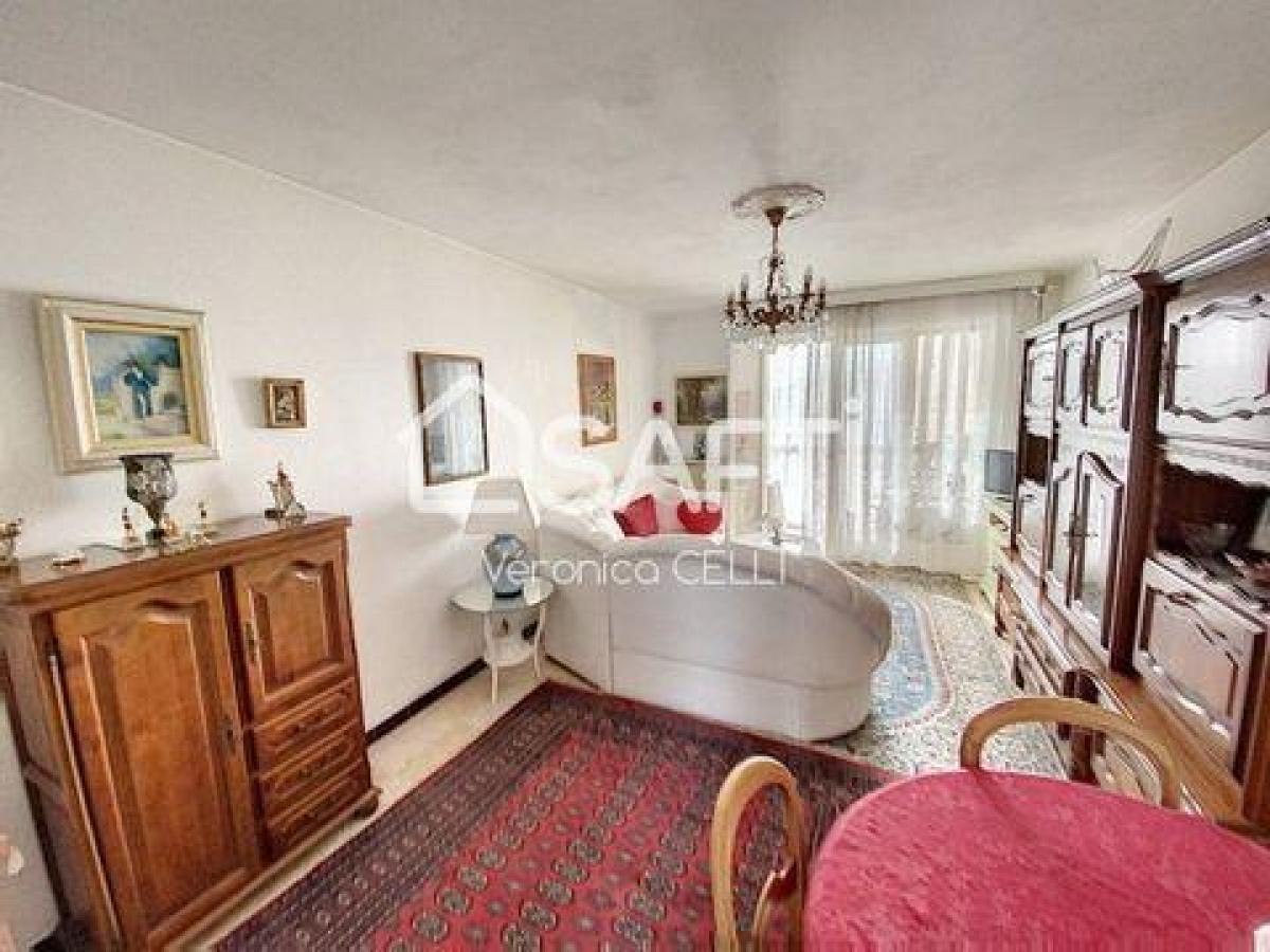 Квартира с 2 спальнями в Тулон, Франция № 5822