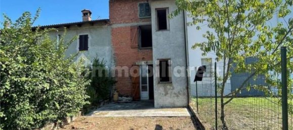 2 Schlafzimmer Haus in Bergamasco, Italy, Nr. 22570 16