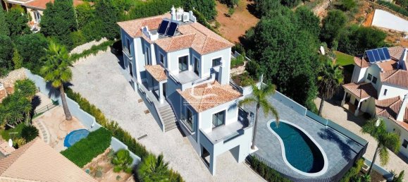 4 Schlafzimmer Villa in Loule, Portugal, Nr. 131170 10