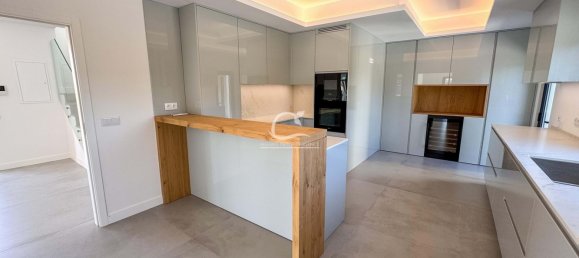 4 Schlafzimmer Villa in Loule, Portugal, Nr. 131170 6