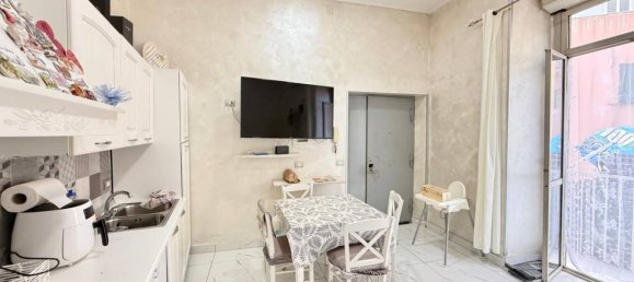 2 bedrooms Apartment in Naples, Italy No. 260214 14