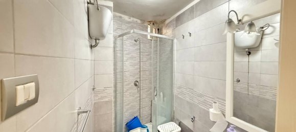 2 bedrooms Apartment in Naples, Italy No. 260214 9