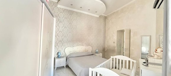 2 bedrooms Apartment in Naples, Italy No. 260214 11