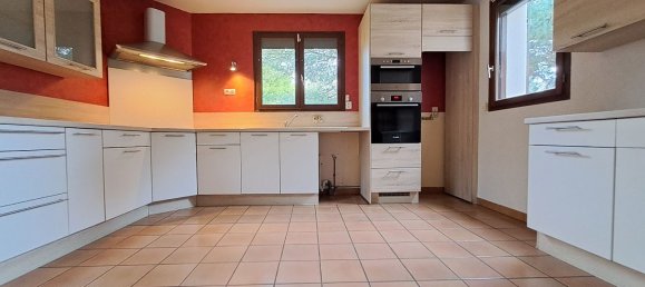 5 Schlafzimmer Haus in Saint-Remy-les-Chevreuse, France, Nr. 171677 3