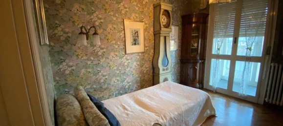 4 rooms Apartment in Reggio Emilia, Italy No. 162723 13