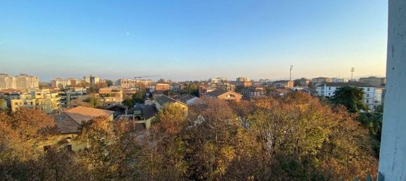 4 rooms Apartment in Reggio Emilia, Italy No. 162723 9