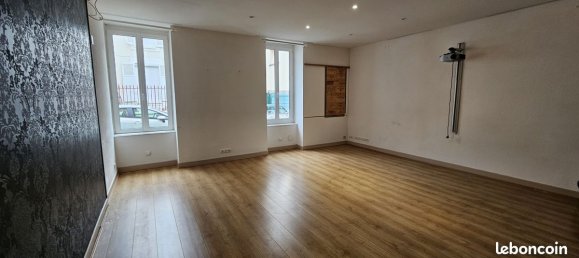 Casa T2 em Vichy, France N.º 287120 2