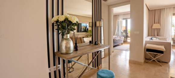 2 chambres Appartement à Benahavis, Spain No. 146640 21