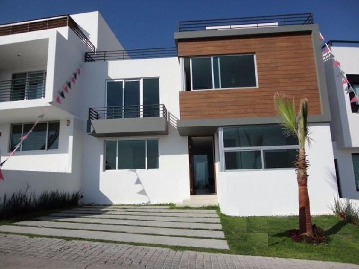 3 bedrooms House in Queretaro, Mexico No. 181837