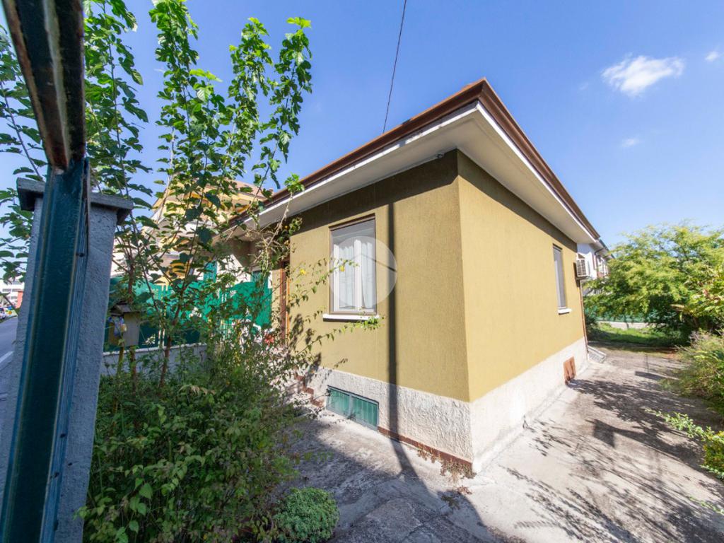 2 chambres Villa à Rozzano, Italy No. 366532